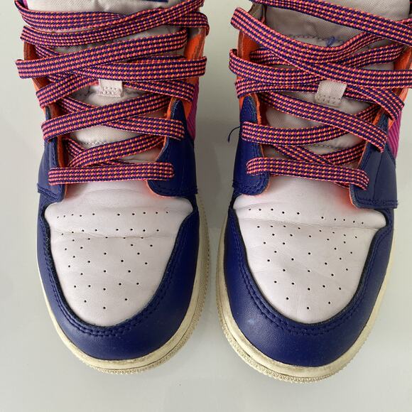 Nike Air Jordan 1 Mid Shoes Youth Sz US 5.5 Fire Pink-Barely Purple 555112-602 - Picture 5 of 10
